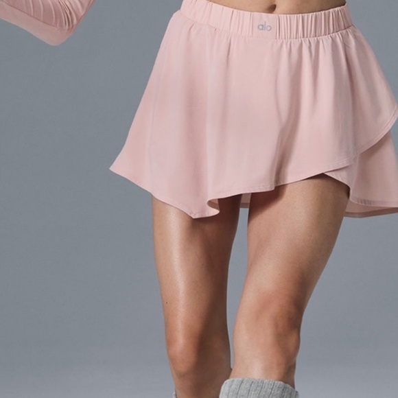 ALO NWT BALLET PINK SKIRT XS - Picture 2 of 6